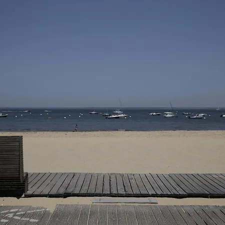 Les Pieds Dans L'eau Apartment Arcachon
