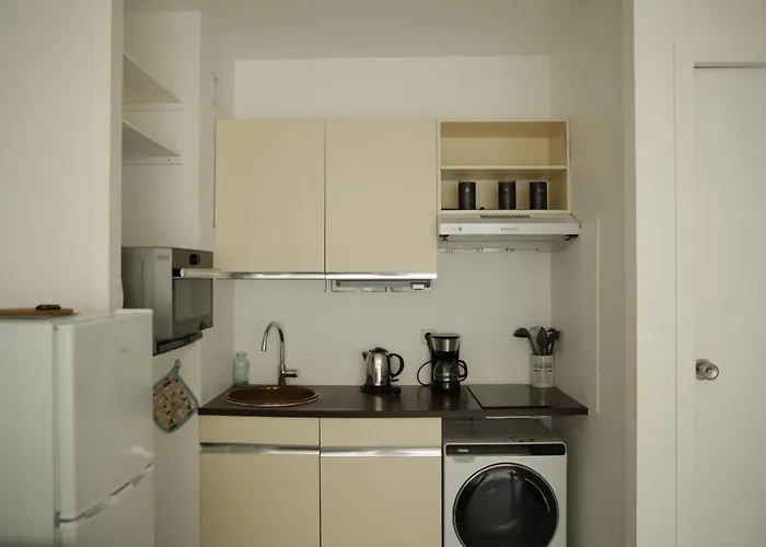 Les Pieds Dans L'eau