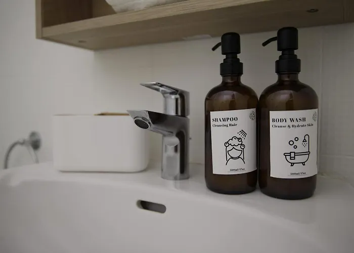 Les Pieds Dans L'eau アパート *